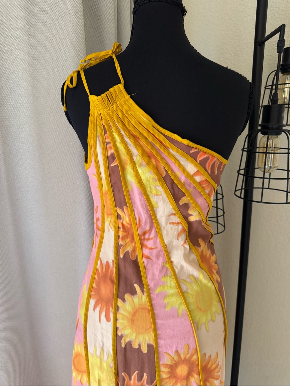 FARM Rio Anthropologie One Shoulder Sun Print Dress XS Petite - Picture 10 of 14
